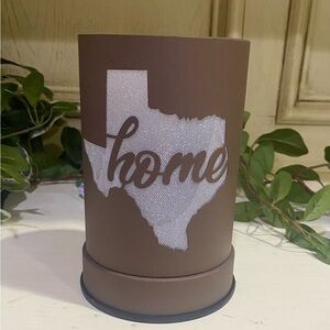 BRAND NEW WITH TAGS Antique Cross Bronze Warmer by Scentchips®